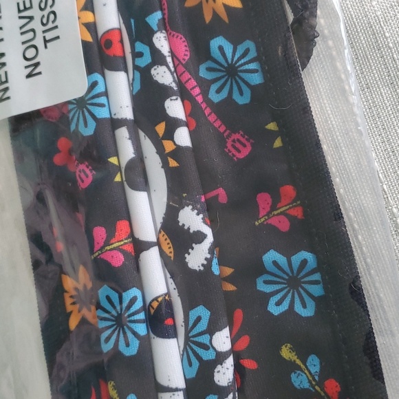 Disney Store Pixar Coco Fabric Face Mask - Picture 2 of 4